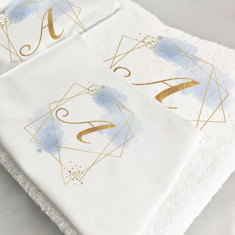 Λαδόπανα με μονόγραμμα αγόρι