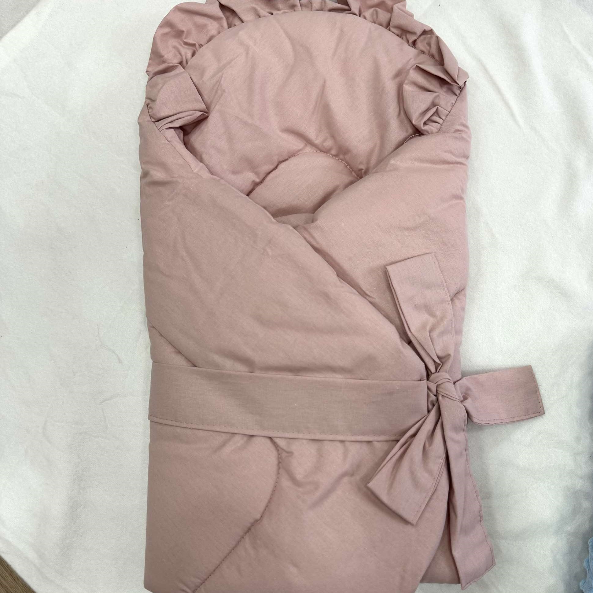 Βρεφική Κουβέρτα Ρόζ με βολάν με κεντημένο Όνομα