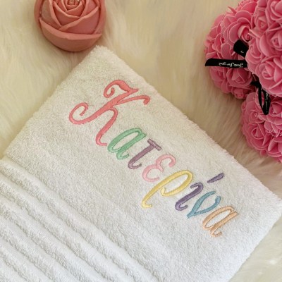 Πετσέτα Μπάνιου με κεντημένο όνομα  pastel