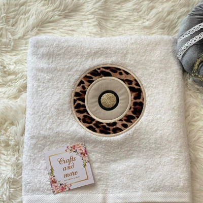 Πετσέτα μπάνιου 550gr με κεντημένο σχέδιο Evil eye  & όνομα